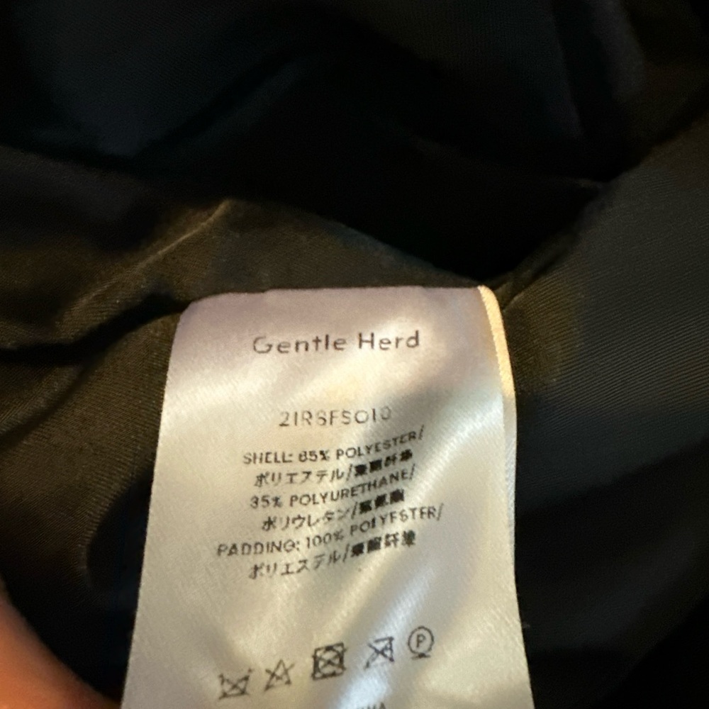 Gentle Herd High-Neck Puffer Jacket Black Size Medium‎ Vegan Leather - Picture 12 of 12